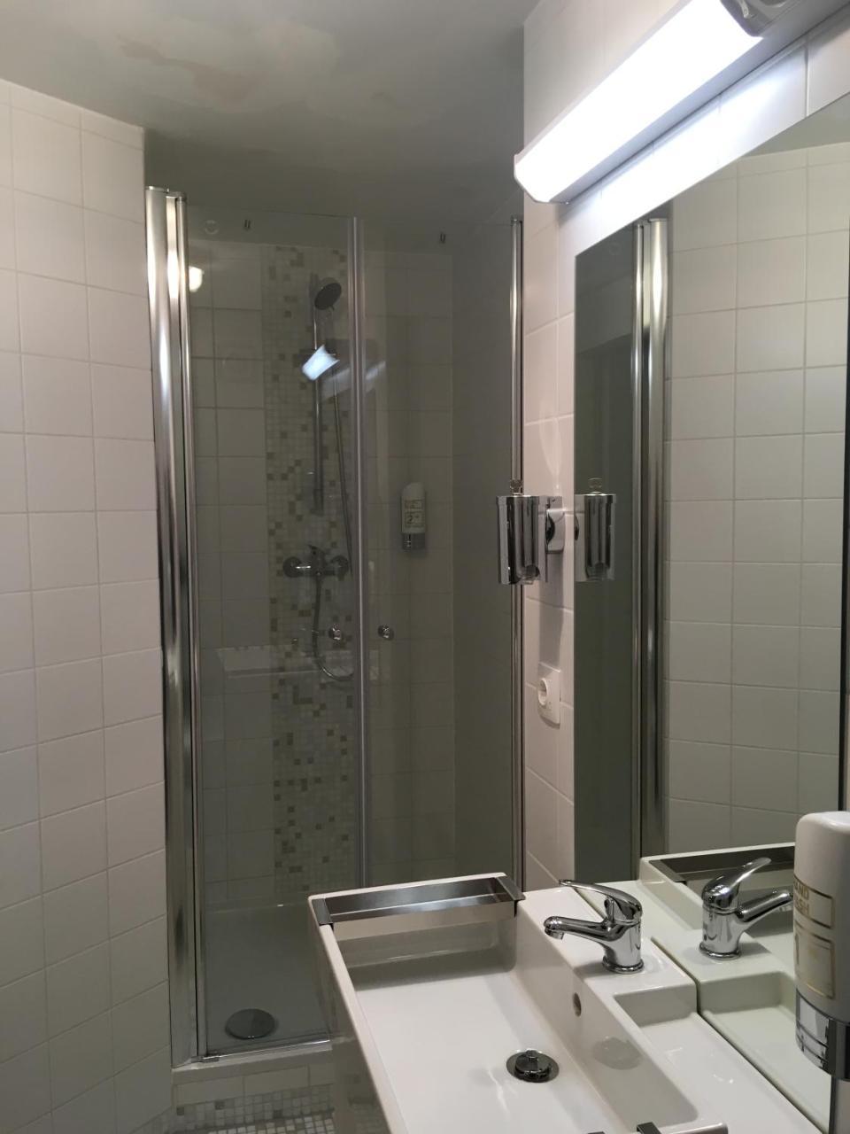 CH-Hotel Luka Budget Wien Exteriör bild